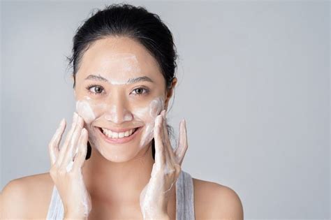 5 Rahasia Merawat Kulit Glowing: Lebih Mudah dari yang Kamu Kira!