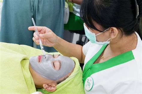 5 Rahasia Naavagreen: Harga Facial Mulai dari Rp 99.000? 5 Rahasia Naavagreen: Harga Facial Mulai dari Rp 99.000?