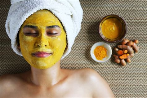 7 Rahasia Perawatan Wajah Alami: Kulit Glowing Tanpa ke Salon! 7 Rahasia Perawatan Wajah Alami: Kulit Glowing Tanpa ke Salon!