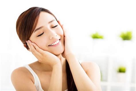 7 Rahasia Wajah Glowing Bebas Kusam, Bye-Bye Kulit Kusam!