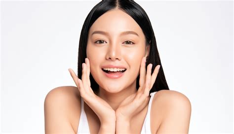 7 Rahasia Wajah Glowing Bebas Kusam, Bye-Bye Kulit Kusam!