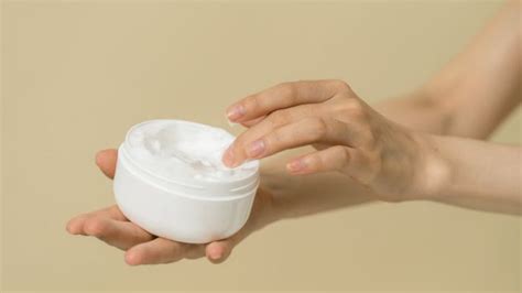 8 Ritual Perawatan DNY Super Ampuh untuk Kulit Glowing Alami! 8 Ritual Perawatan DNY Super Ampuh untuk Kulit Glowing Alami!