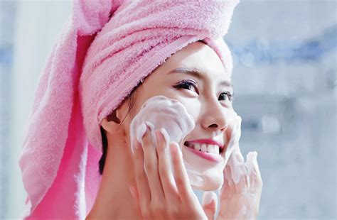 8 Ritual Perawatan DNY Super Ampuh untuk Kulit Glowing Alami! 8 Ritual Perawatan DNY Super Ampuh untuk Kulit Glowing Alami!